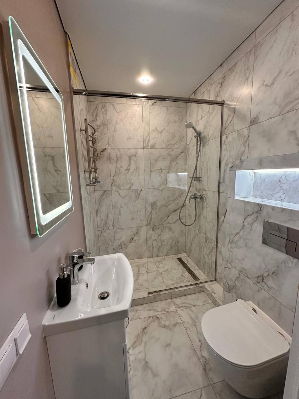 Park House Apartment Palyanytsya Ngoại thất bức ảnh