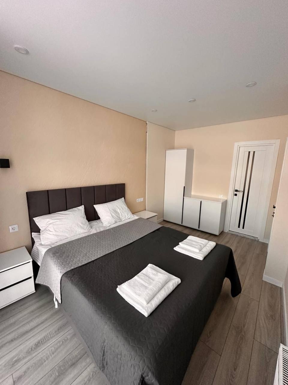 Park House Apartment Palyanytsya Ngoại thất bức ảnh