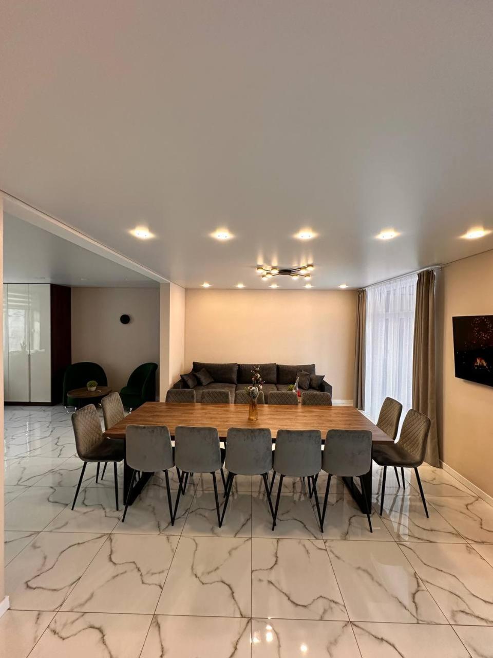 Park House Apartment Palyanytsya Ngoại thất bức ảnh